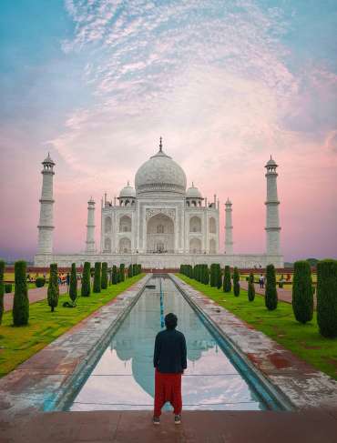 Tips for Solo Travelers Visiting the Taj Mahal